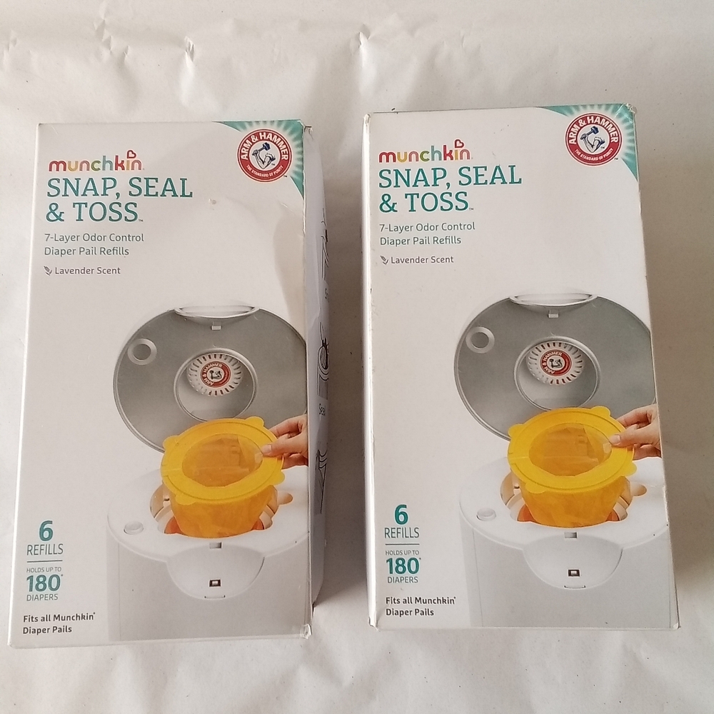 Munchkin Arm And Hammer Diaper Pail Snap Seal And Toss 6 Refill Bags - Lot of 2